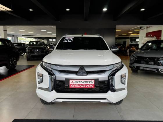 MITSUBISHI L200 TRITON 2.4 16V TURBO DIESEL SPORT HPE-S CD 4P 4X4 AUTOMÁTICO